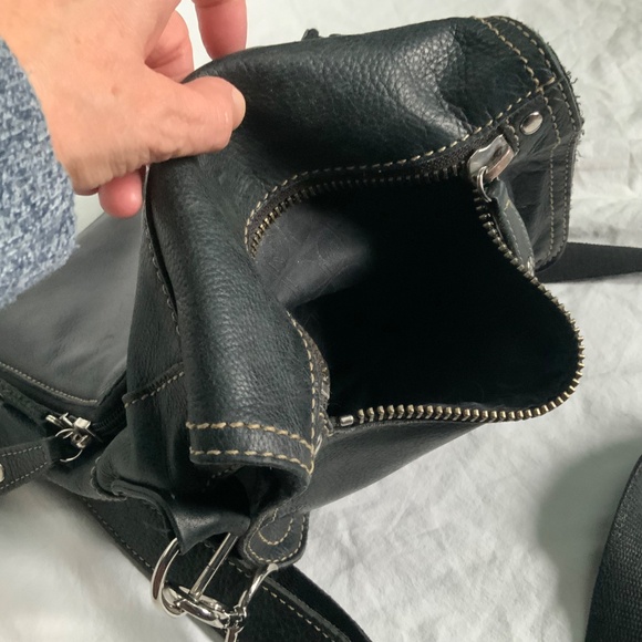 Black Leather Crossbody or Shoulder Bag by Fossil - Picture 11 of 13